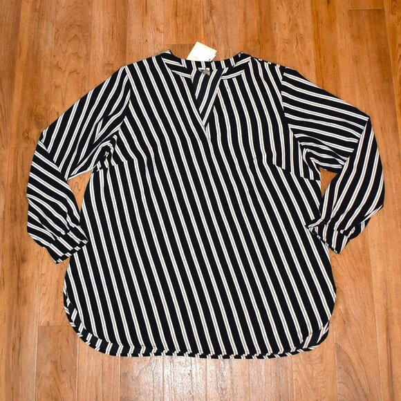 NWT Anne Klein Plus Size Split Neck Striped‎ Blouse Sz 1X  Anne Black/Zinc Combo - Picture 1 of 5